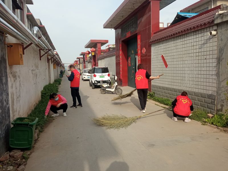社会公益人人有责兴宁社区卫生打扫活动-菠萝视频在线纸业员工踊跃参与